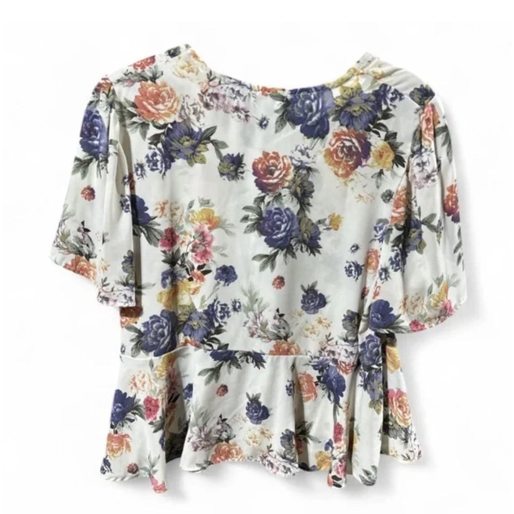 Kimchi blue floral tie up top l - Picture 7 of 11